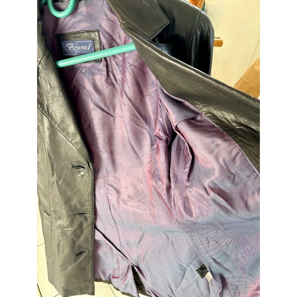 Beyond Sport California Women's Black Leather Jacket Size M​ - Picture 3 of 6